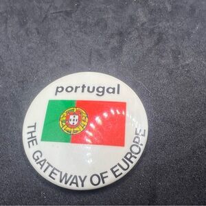 🥰 4/$25 - Portugal Souvenir Pin